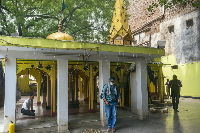 प्रयागराज में बाढ़ के बाद डेंगू-मच्छर नियंत्रण